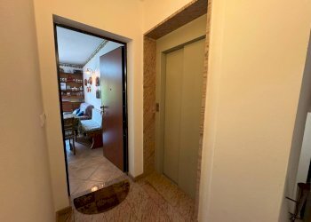 ascensore - Three-room apartment Frazione Cardini
 
31 a, Roburent - photo 17
