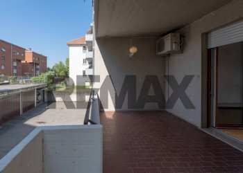 Terrazza - Four-room apartment Via Palmiro Togliatti
 
19, Collecchio - photo 14
