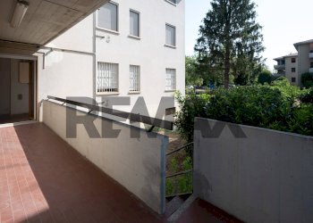 Balcone - Four-room apartment Via Palmiro Togliatti
 
19, Collecchio - photo 17
