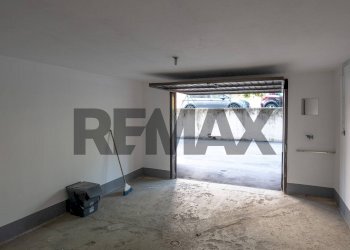 Stanza vuota - Four-room apartment Via Palmiro Togliatti
 
19, Collecchio - photo 34