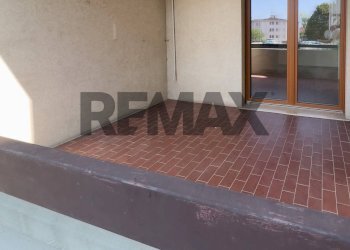 Terrazza - Four-room apartment Via Palmiro Togliatti
 
19, Collecchio - photo 41