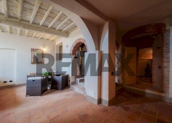 Hall / corridoio - Apartment VIA DELLA STELLA
 
1, Portoferraio - photo 20