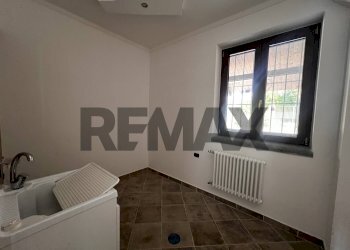 Stanza vuota - Casa semi indipendente Via Moleta
 
09, Alvignano - foto 34