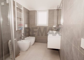 Bagno - Trilocale GENERALE ARDOINO
 
205, Diano Marina - foto 14