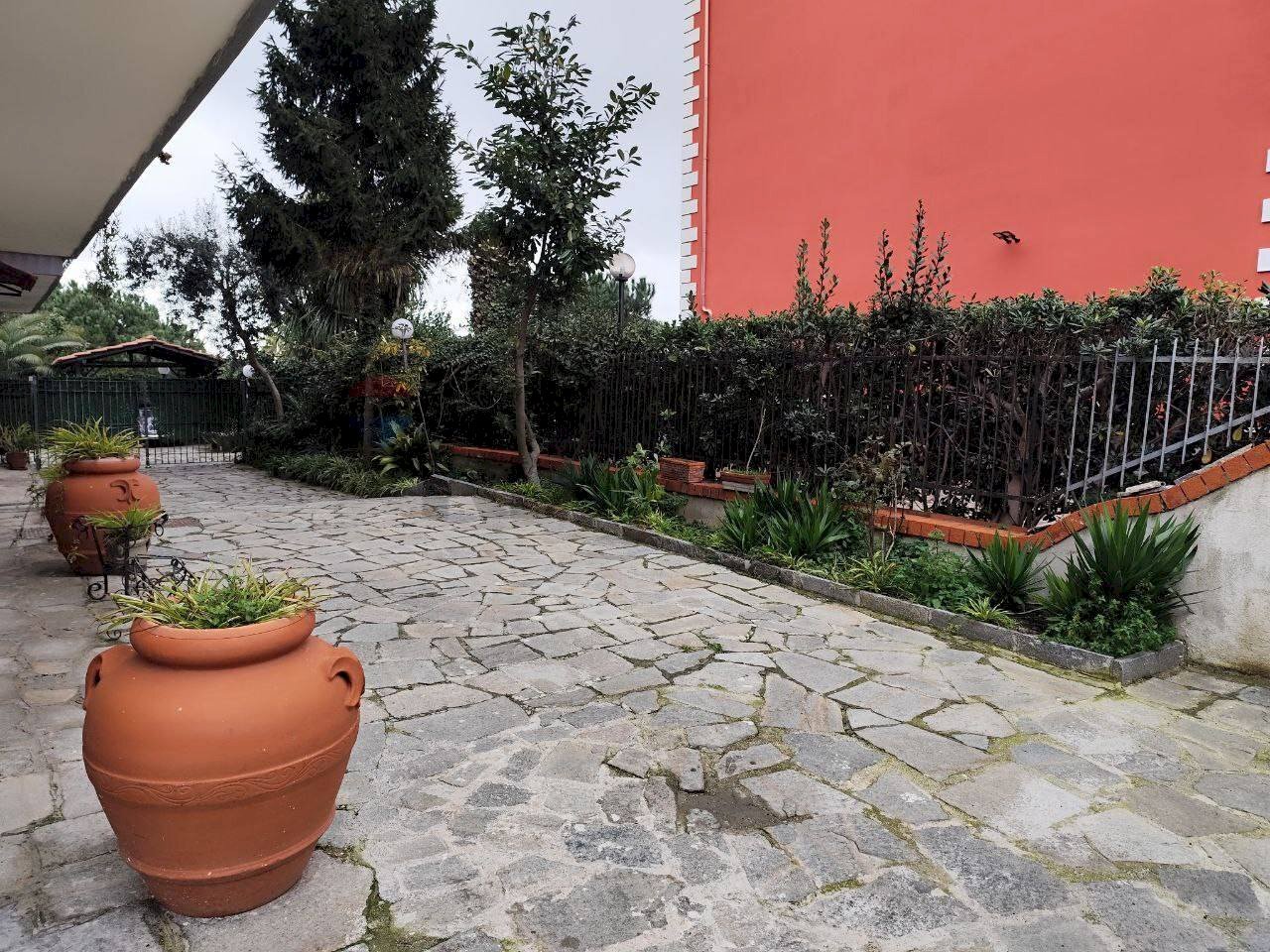 Terrazza - Two-room apartment Via Antonio Cinque
73, Napoli - photo 2