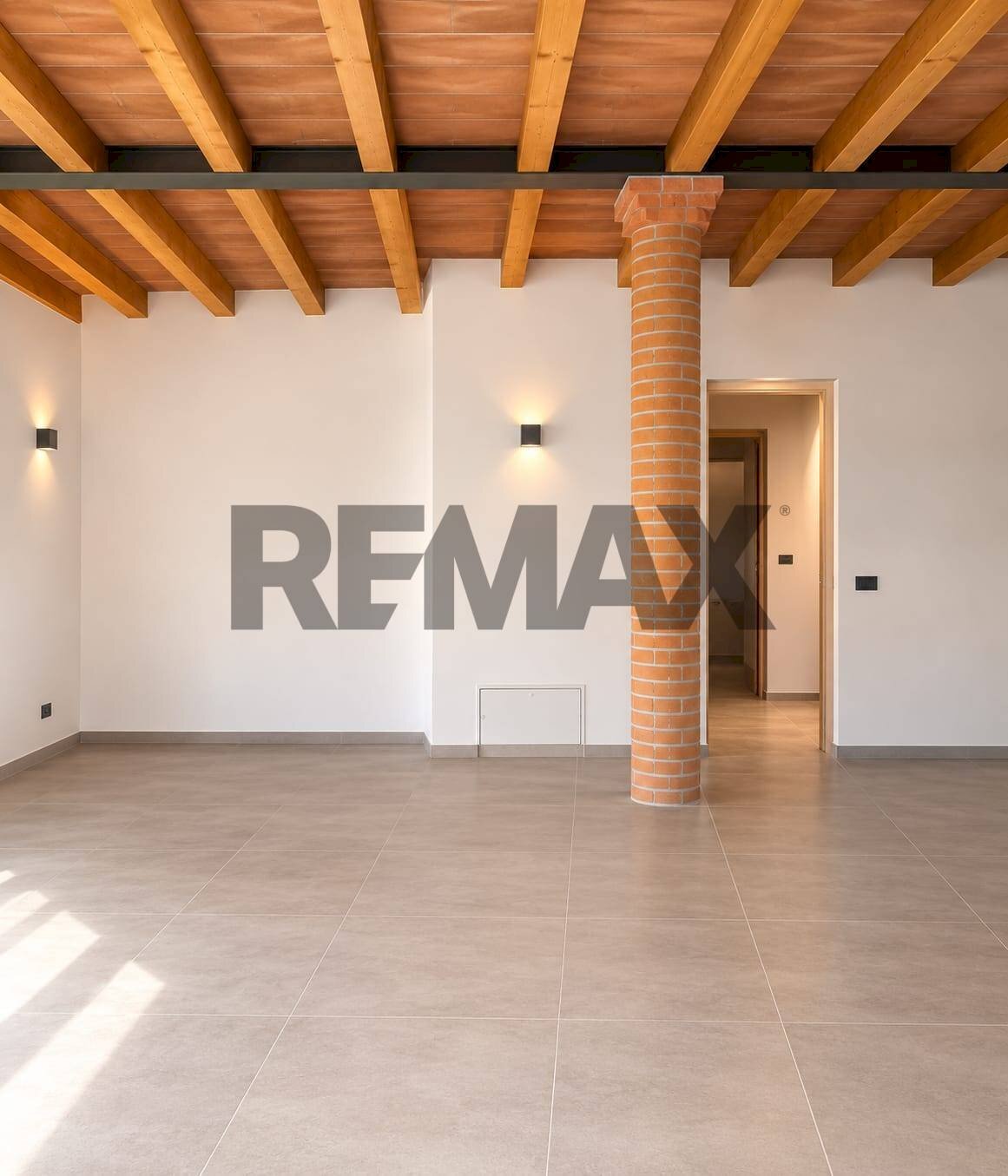 Stanza vuota - Semi-detached house Strada Ugozzolo
113, Parma - photo 2