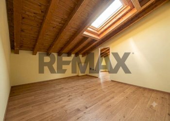 Stanza vuota - Semi-detached house Strada Ugozzolo
 
113, Parma - photo 8