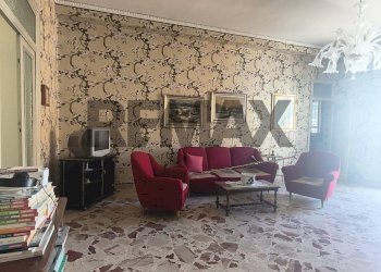 Soggiorno - Four-room apartment Via Marchese Paolo
 
3, Montelepre - photo 15
