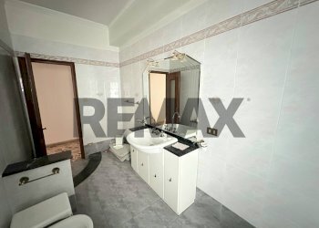 Bagno - Quadrilocale via guadagna
 
8, Palermo - foto 11
