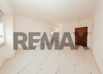 Stanza vuota - Trilocale Via Cascina
11, Roma - foto 1