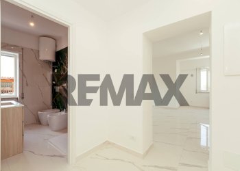Hall / corridoio - Trilocale Via Cascina
11, Roma - foto 9