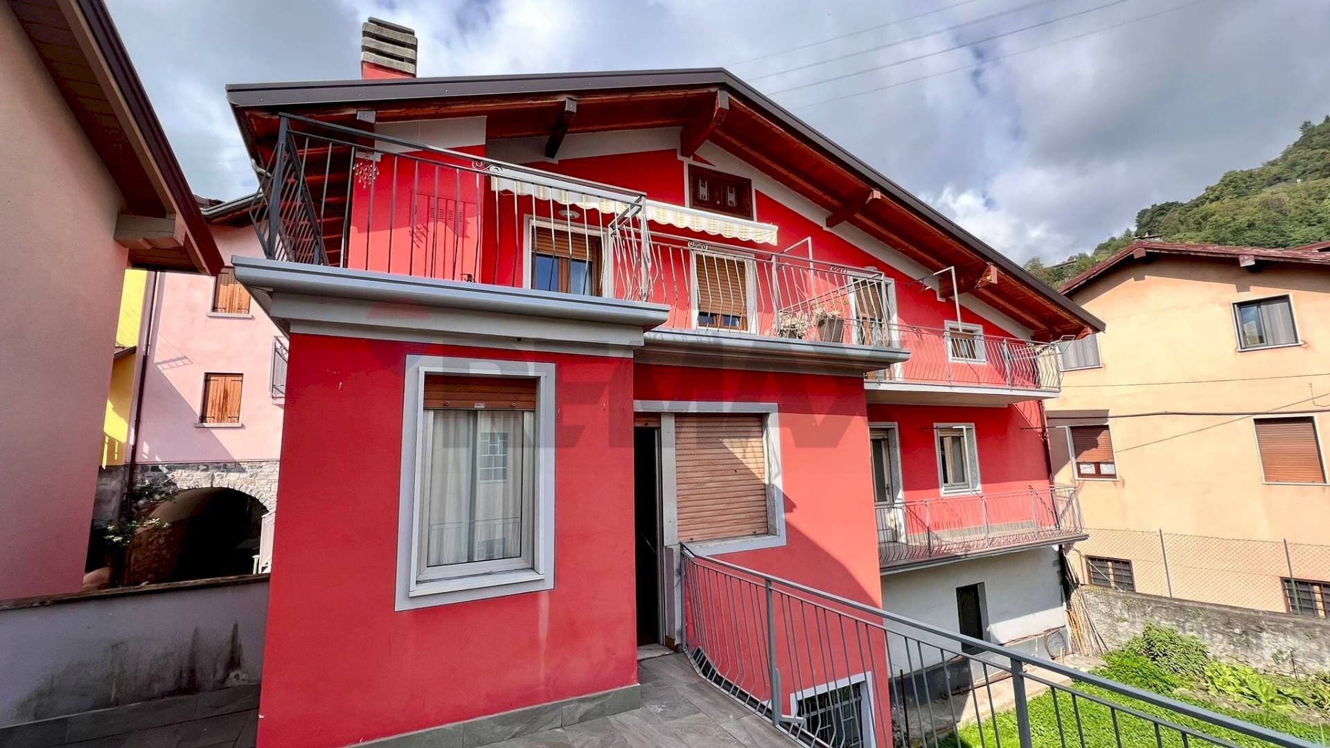 Casa all\'aperto - Quadrilocale Via Gallerie
 
12, Malegno - foto 1