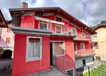 Casa all\'aperto - Quadrilocale Via Gallerie
 
12, Malegno - foto 1