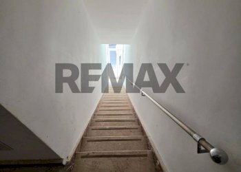 Scale - Apartment VIA SANT'ANNA
 
183, Ragusa - photo 3