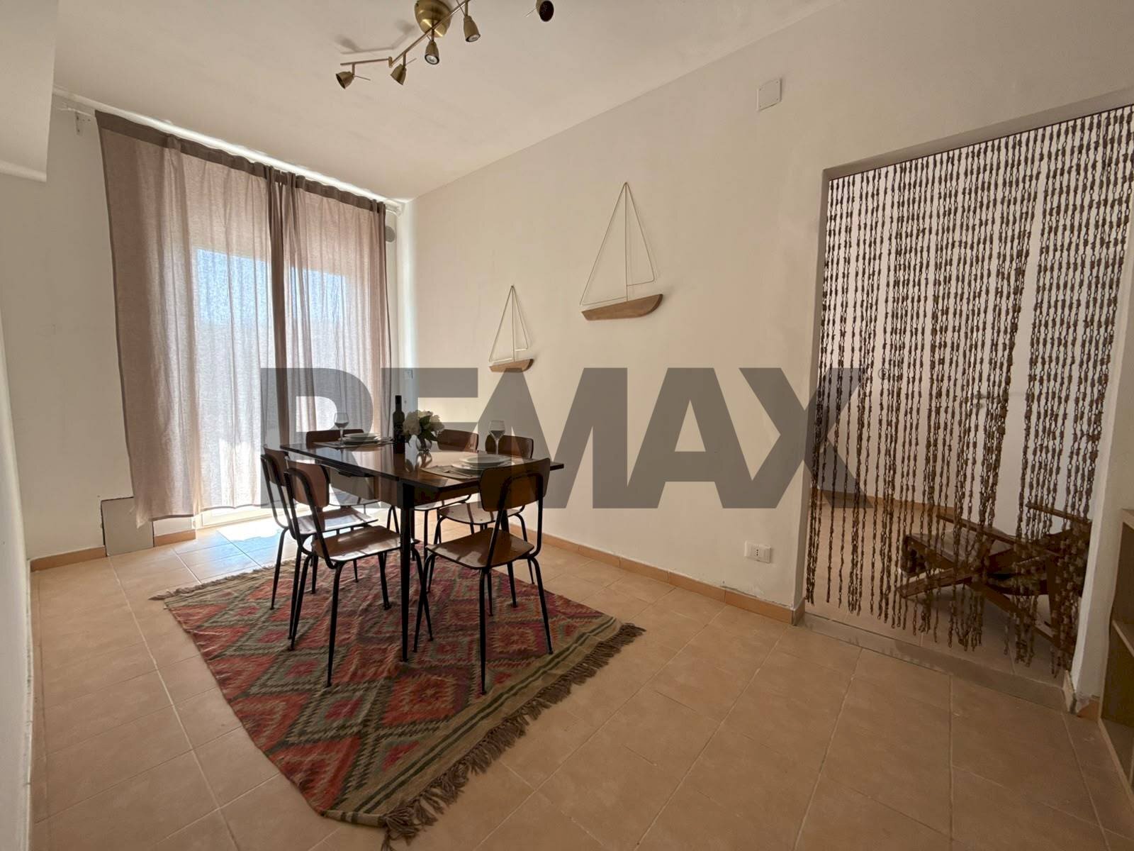 Sala da pranzo - Trilocale via tiburtina
5, Bolognano - foto 2