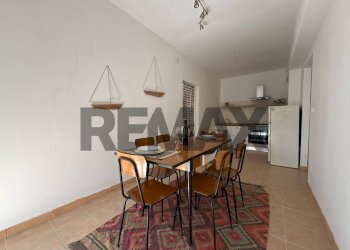 Sala da pranzo - Trilocale via tiburtina
 
5, Bolognano - foto 3