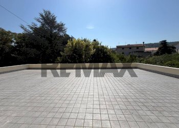 Terrazza - Trilocale via tiburtina
 
5, Bolognano - foto 9