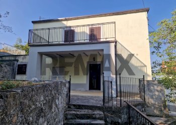 Casa all\'aperto - Independent house VIA PASSOLANCIANO
 
2, Lettomanoppello - photo 1