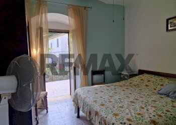 Camera / camera da letto - Independent house VIA PASSOLANCIANO
 
2, Lettomanoppello - photo 11