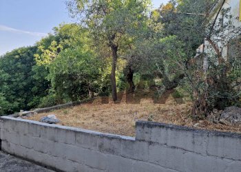 Giardino - Independent house VIA PASSOLANCIANO
 
2, Lettomanoppello - photo 20