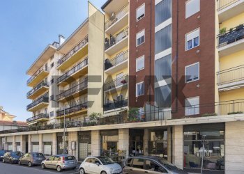 Edificio all\'aperto - Three-room apartment Via Oberdan
 
158, Ferno - photo 1