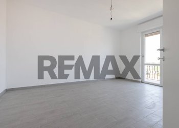 Stanza vuota - Three-room apartment Via Oberdan
 
158, Ferno - photo 7