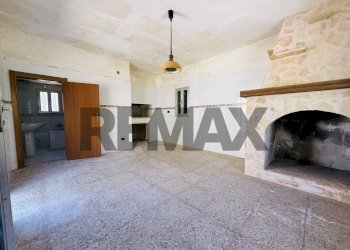 Soggiorno - Baita Strada Trasconi Chiancone
 
34, Martina Franca - photo 10