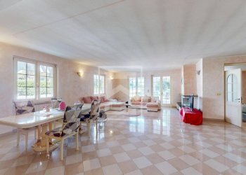 Foto 19 - Villa VIA MEUCCI
 
25, Padenghe sul Garda - photo 19