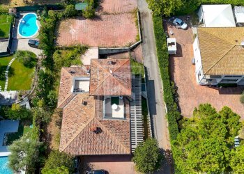 Foto 42 - Villa VIA MEUCCI
 
25, Padenghe sul Garda - photo 42