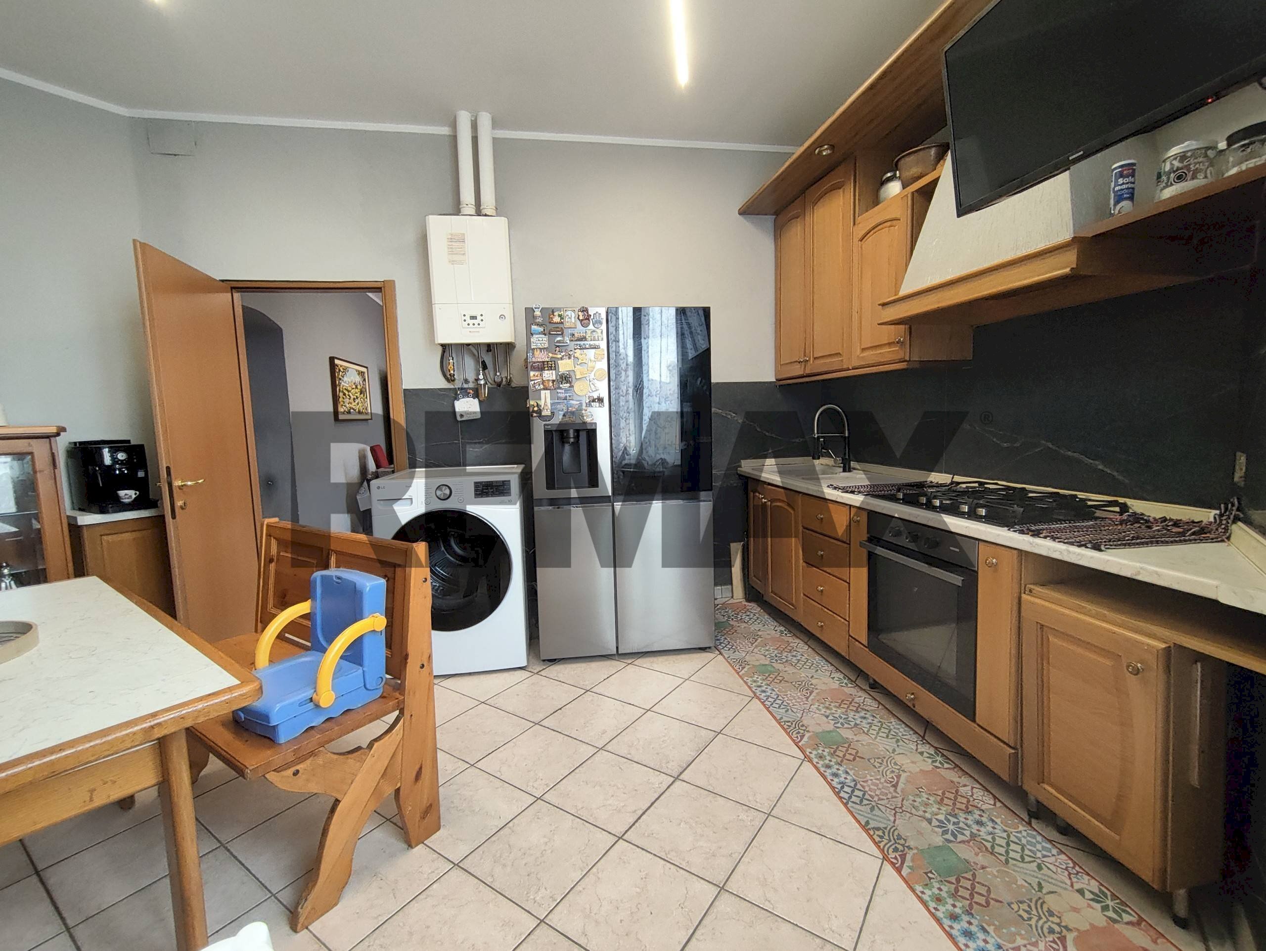 Cucina - Three-room apartment Via Fratelli Calvi
 
24, Villa d'Almè - photo 2