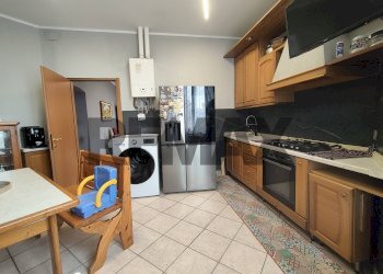 Cucina - Trilocale Via Fratelli Calvi
 
24, Villa d'Almè - foto 2