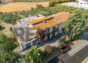 Edificio all\'aperto - Rustic C.da Polercia
 
16, Cupello - photo 2