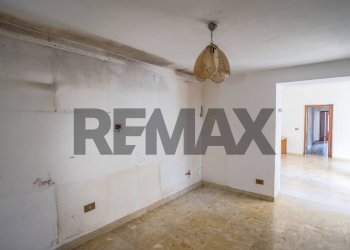Stanza vuota - Semi-detached house Via Roma
 
44, Cupello - photo 18