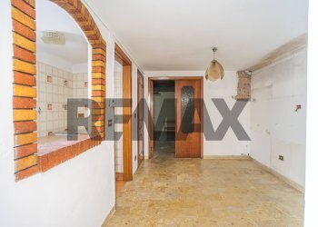 Hall / corridoio - Semi-detached house Via Roma
 
44, Cupello - photo 19