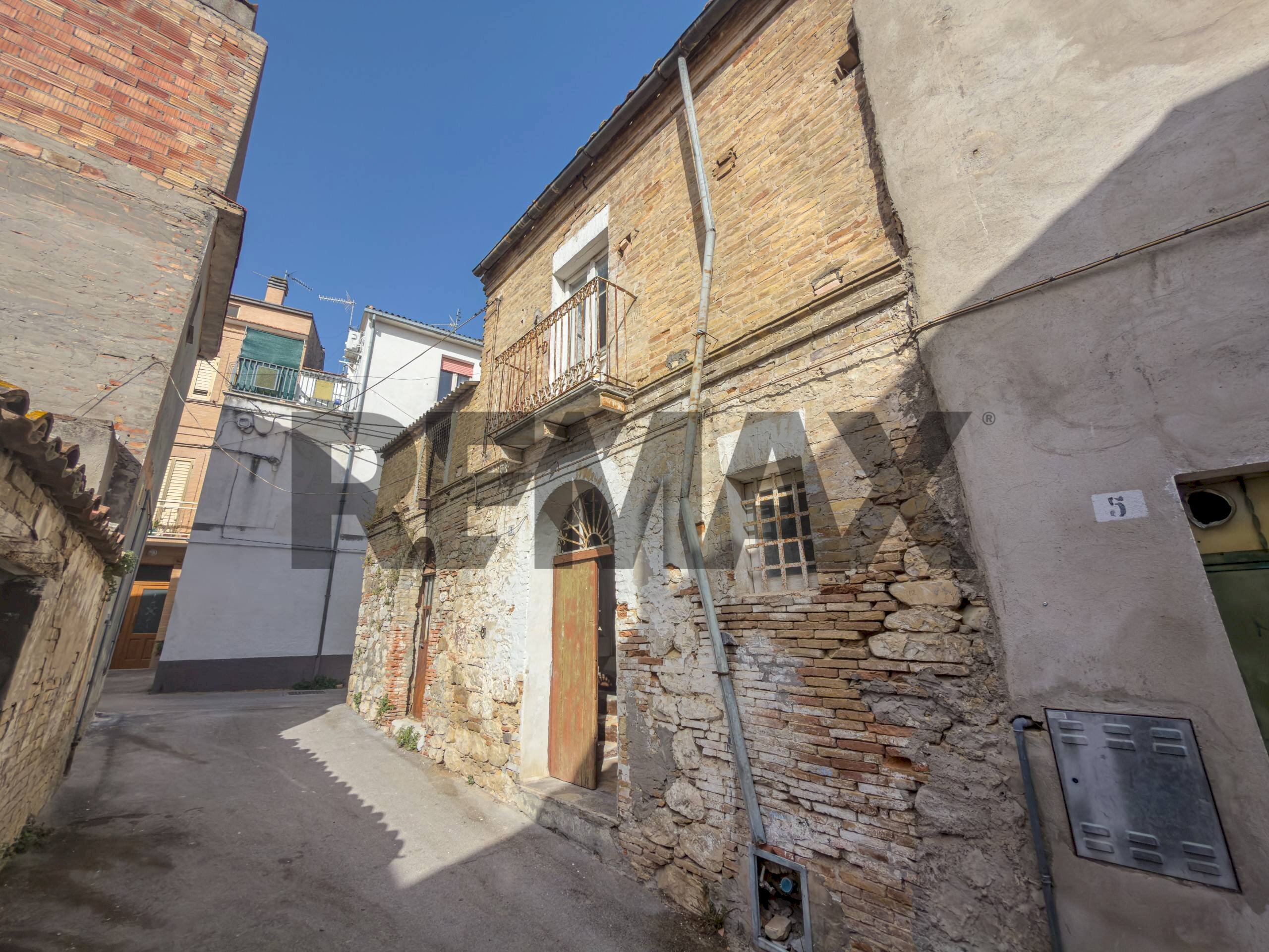 Edificio all\'aperto - Semi-detached house via Corvo
 
3, Cupello - photo 1
