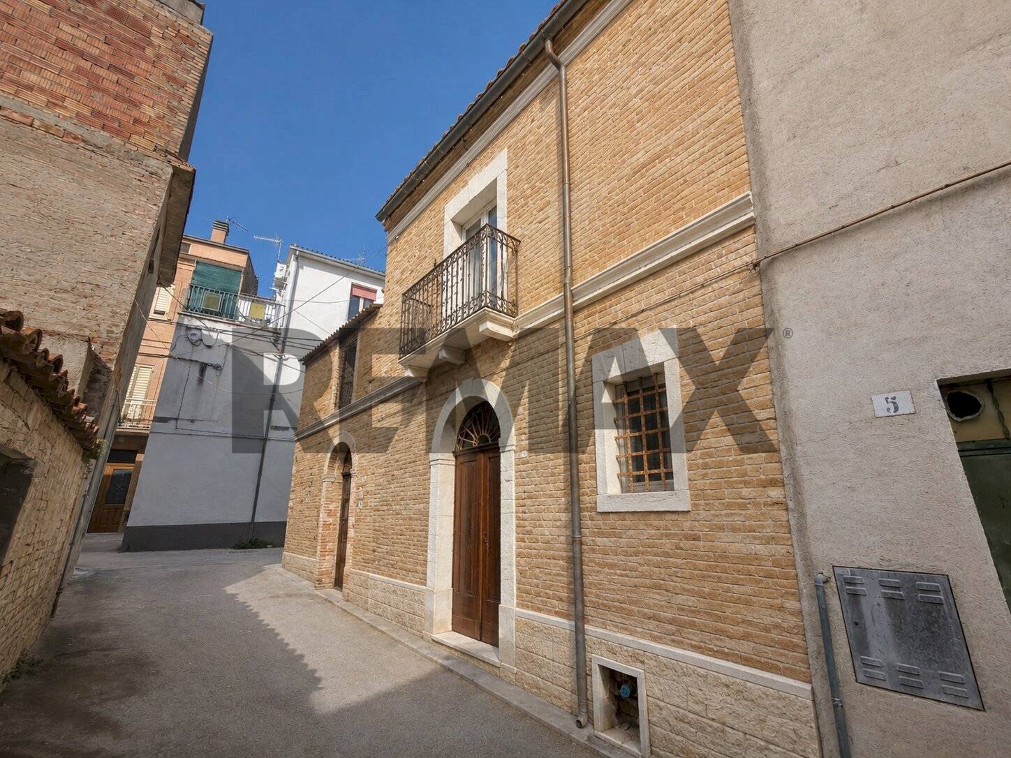 Edificio all\'aperto - Semi-detached house via Corvo
3, Cupello - photo 2