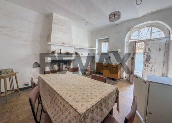 Sala da pranzo - Semi-detached house via Corvo
 
3, Cupello - photo 5