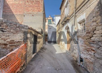 Edificio all\'aperto - Semi-detached house via Corvo
 
3, Cupello - photo 21