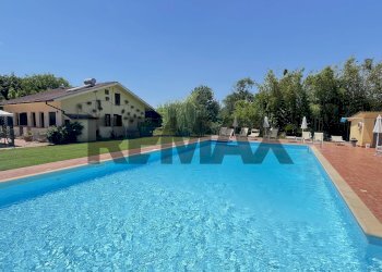 Piscina - Rustico strada migliara 51
 
1565, Sabaudia - foto 2