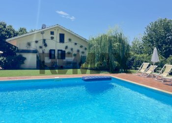 Piscina - Rustico strada migliara 51
 
1565, Sabaudia - foto 3