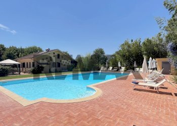 Piscina - Rustico strada migliara 51
 
1565, Sabaudia - foto 4