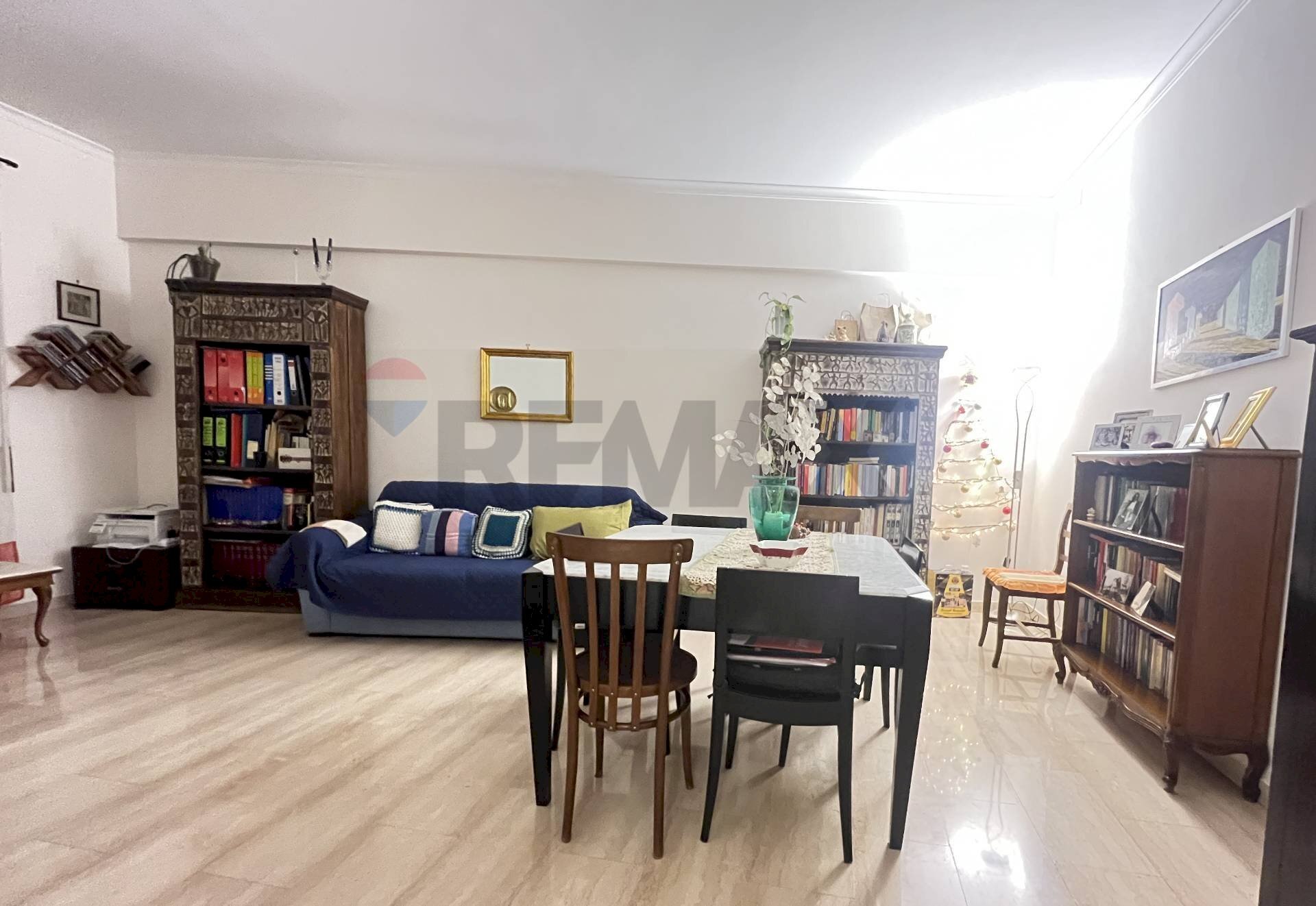 Sala da pranzo - Three-room apartment Largo Antonio Beltramelli
 
28, Roma - photo 1