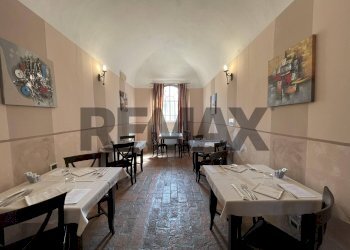 Sala da pranzo - Casa indipendente Traversa Ii Di Via Girelli
 
1, Brescia - foto 4