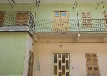 Facciata - Casa indipendente via Vittorio Emanuele II, 42, Maggiora - foto 12