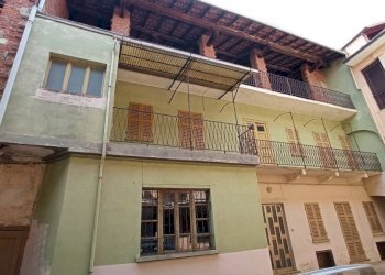 Facciata - Casa indipendente via Vittorio Emanuele II, 42, Maggiora - foto 14
