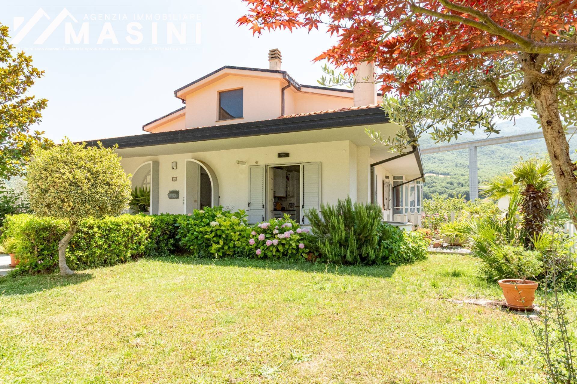 Foto 1 - Villa via Scesa dei Mulini
 
30, Villa Santa Maria - foto 1