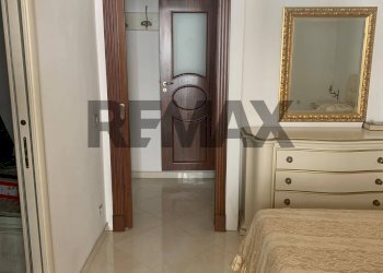 Camera / camera da letto - Three-room apartment via Sanita
38A, Napoli - photo 13