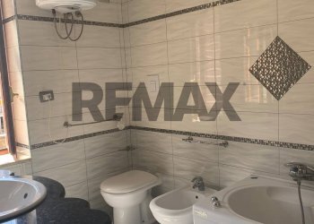 Bagno - Three-room apartment via Sanita
38A, Napoli - photo 22