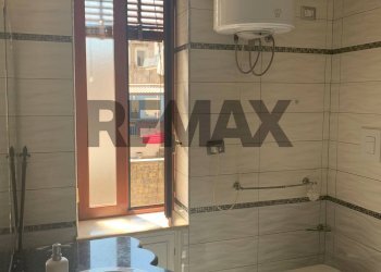 Bagno - Three-room apartment via Sanita
38A, Napoli - photo 23