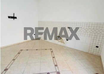 Stanza vuota - Three-room apartment via Circunvallazione della Caserma di Cavalleria
51/A6, Napoli - photo 1